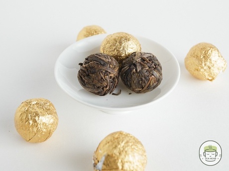 Shen Puer from Yundae, 8-10 gram balls, Yunnan photo 11